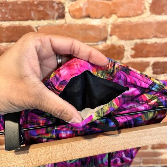 Lululemon Base Pace High-Rise Tight 28" Hyper Flow Pink Multi Size 4 - Picture 4 of 5